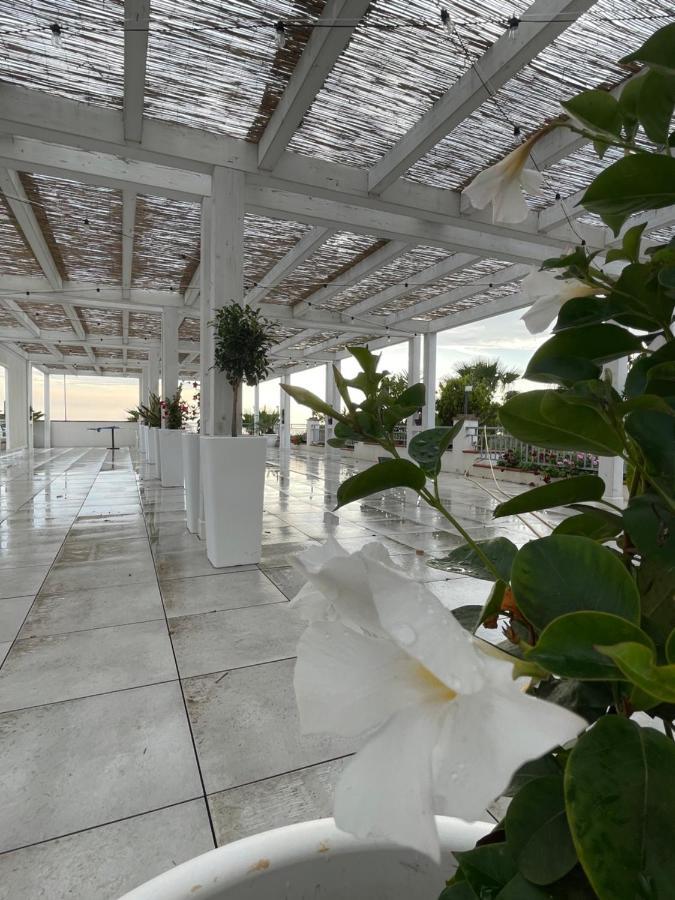 Suite Hotel Dominicus Grisolia Kültér fotó